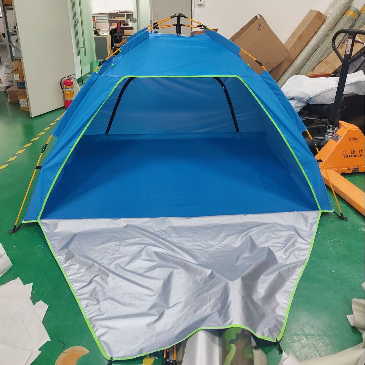Automatic Pop-Up Beach Tent for Camping, Sun Protection, Waterproof, Multi-Person Outdoor Shelter