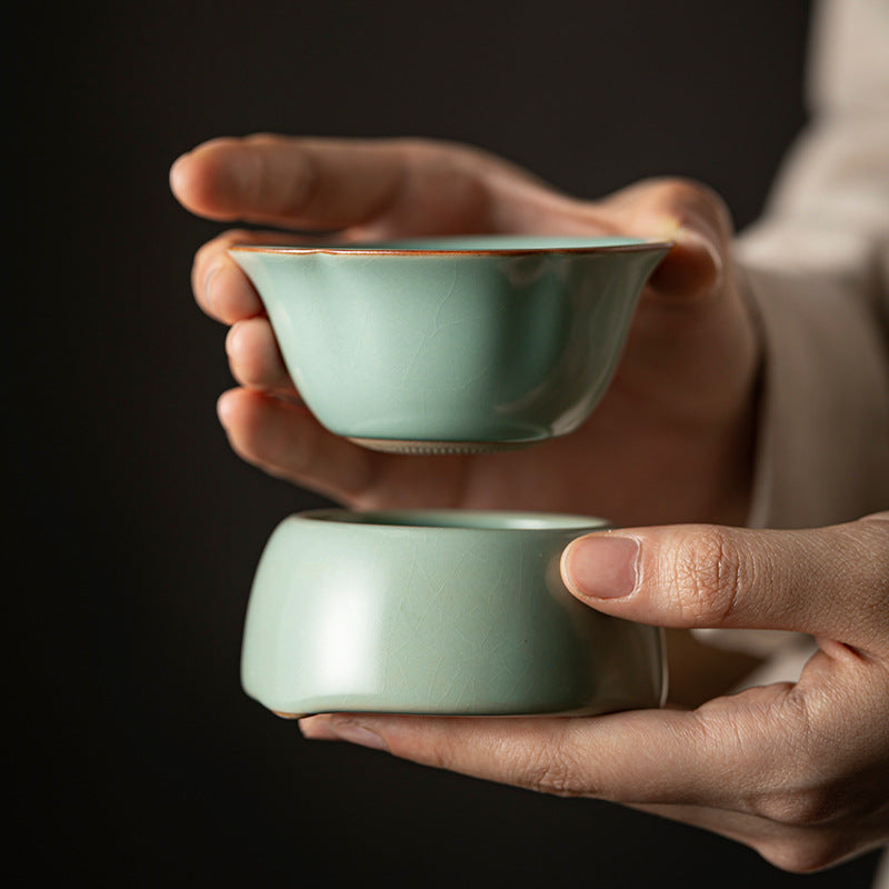 Ru Kiln Ceramic Tea Strainer Set with Holder, Vintage Style Tea Leaf Filter for Kung Fu Tea Ceremony