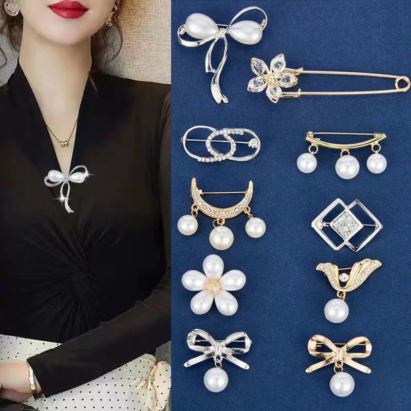 Rhinestone Bowknot Pearl Brooch Pin for Women's Neckline and Clothing Fixation