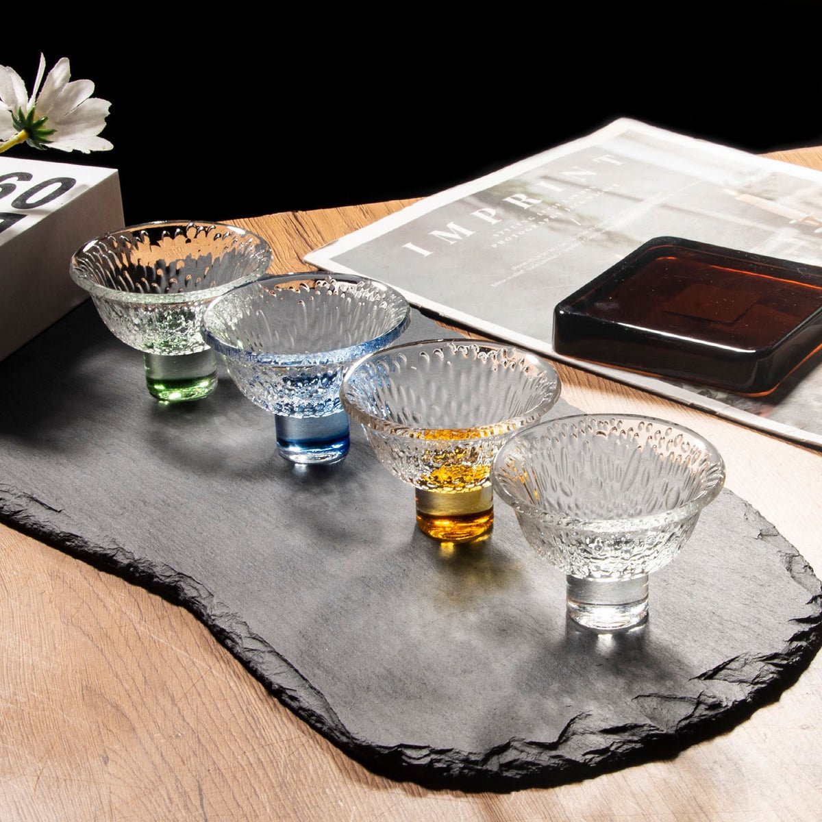 Japanese Style Glass Sake Cups Set, Raindrop Design Colored Wine Glasses for Home, High-Stemmed Fruit Wine, Rice Wine, and Liquor Glasses