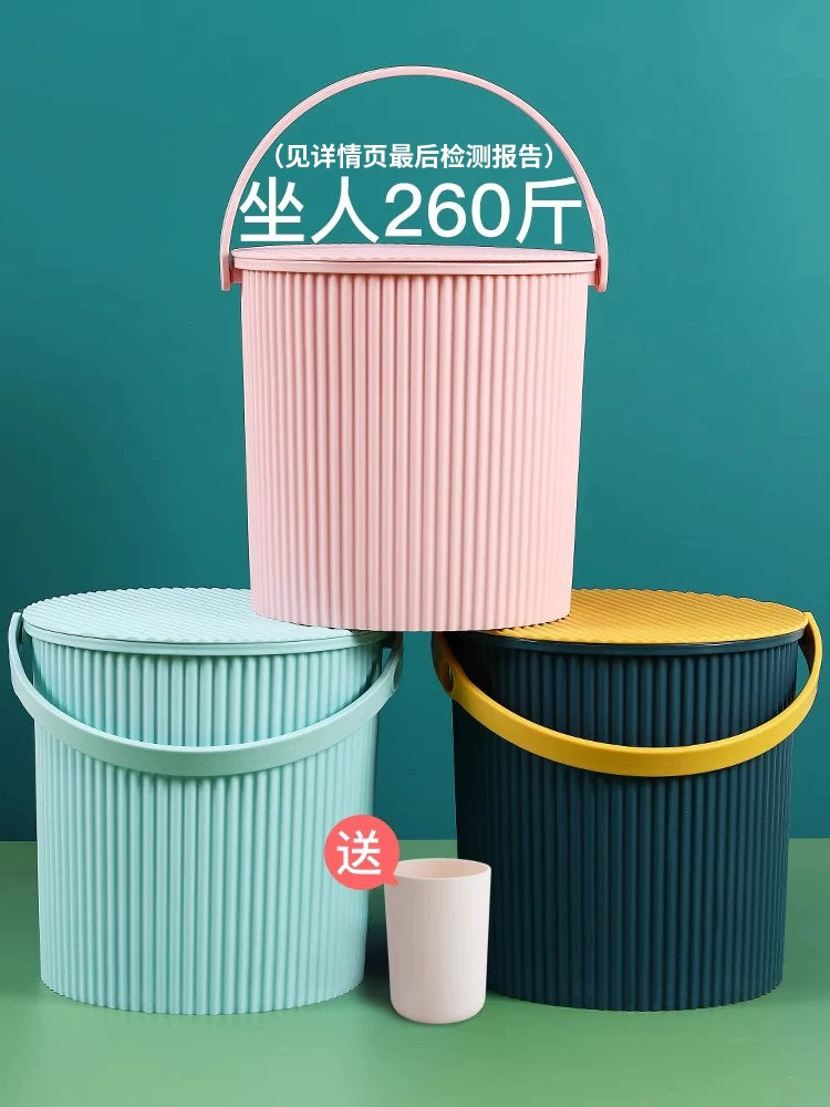 Multi-functional Portable Plastic Bucket with Lid for Bathing, Laundry, Storage, and Fishing