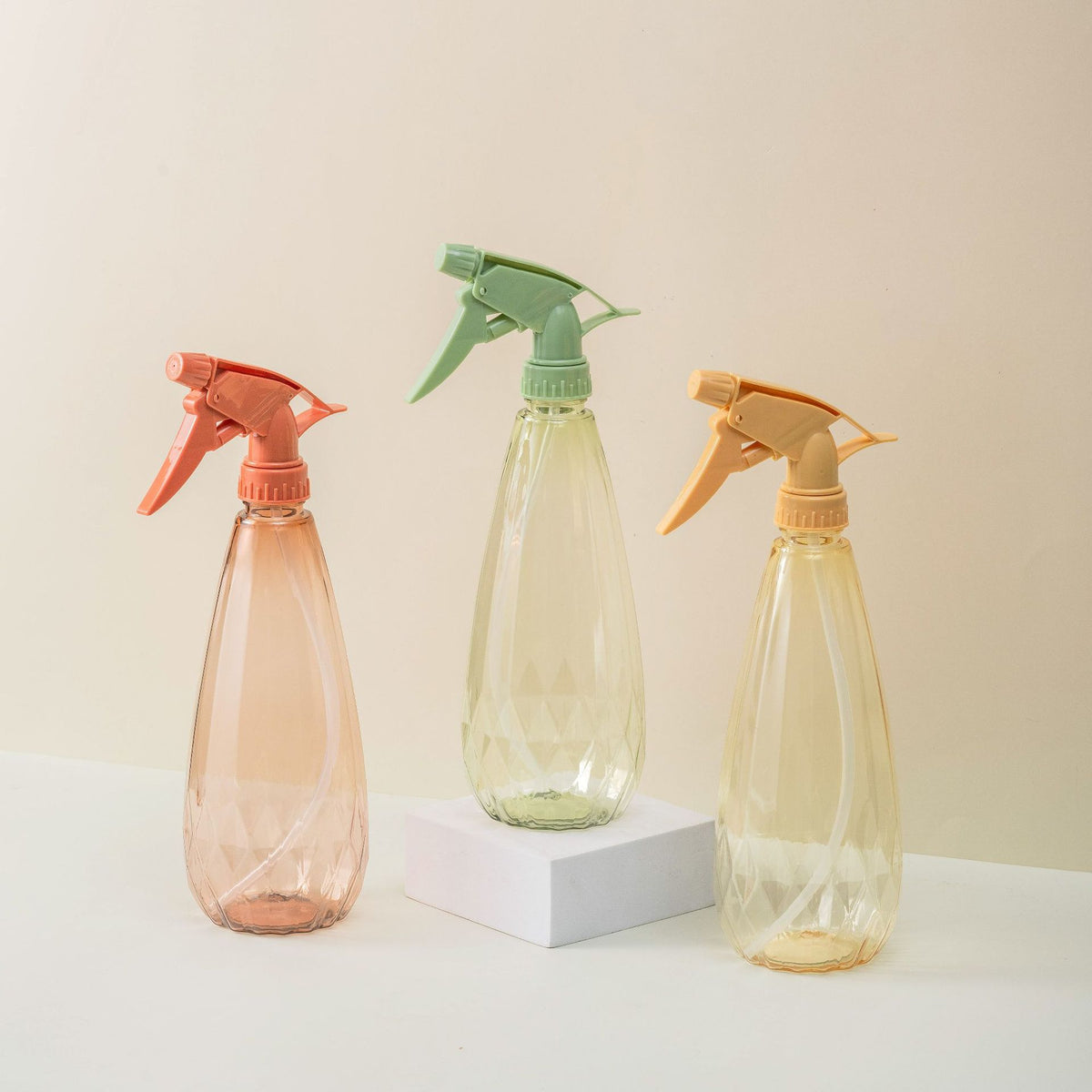 Handheld Plant Mister Spray Bottle for Gardening, 500ml/600ml