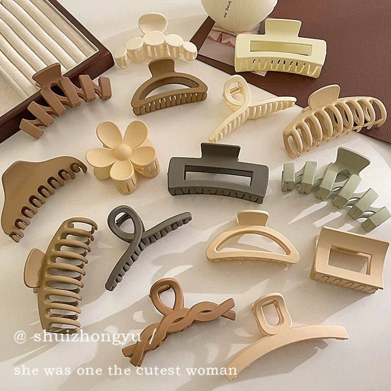 Large Shark Hair Claw Clip for Women, Elegant Back Head Hairpin Headwear, 2024 New Design