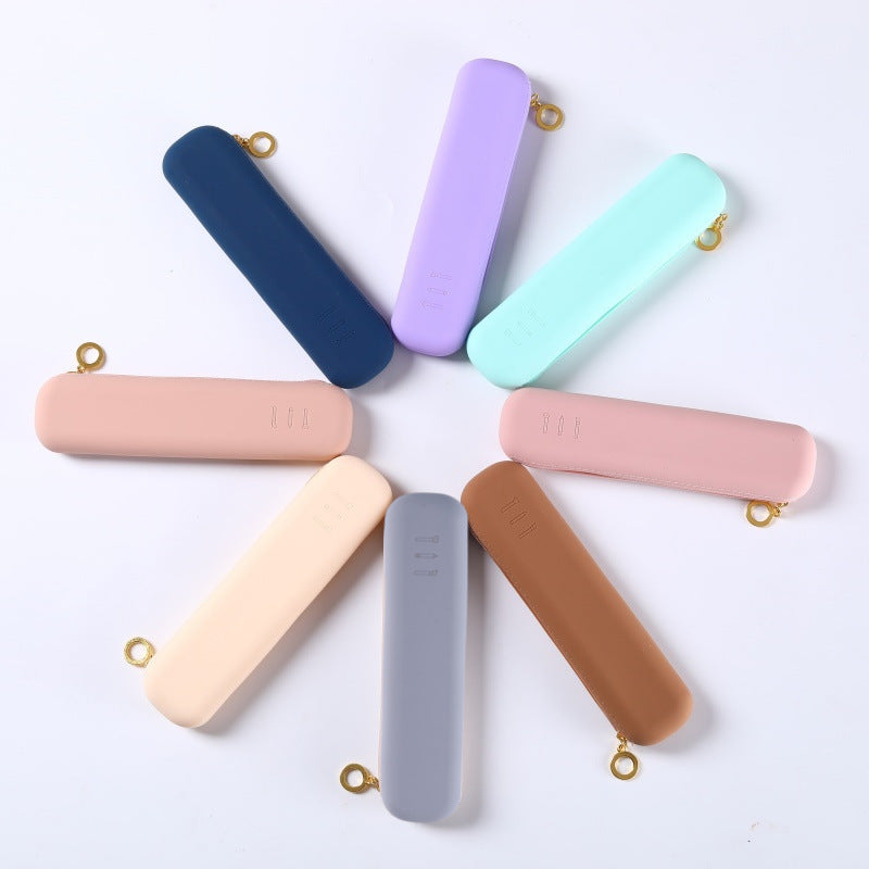Silicone Makeup Brush Bag with Zipper or Magnetic Closure, Portable Travel Cosmetic Organizer for Lipsticks and Eyebrow Pencils