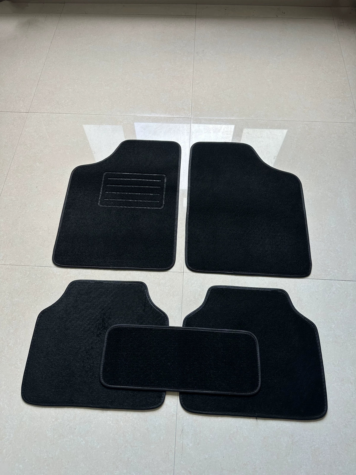 Universal Suede Car Floor Mats Full Coverage Waterproof Anti-Slip Flame Retardant Wear-Resistant for SUV