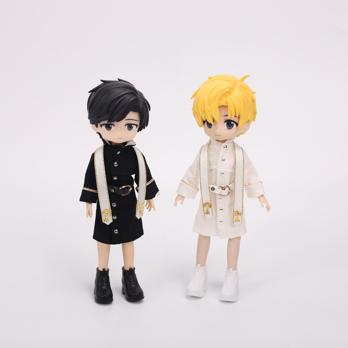 O.B. 11 Doll Priest Robe Set with Belt for BJD Dolls