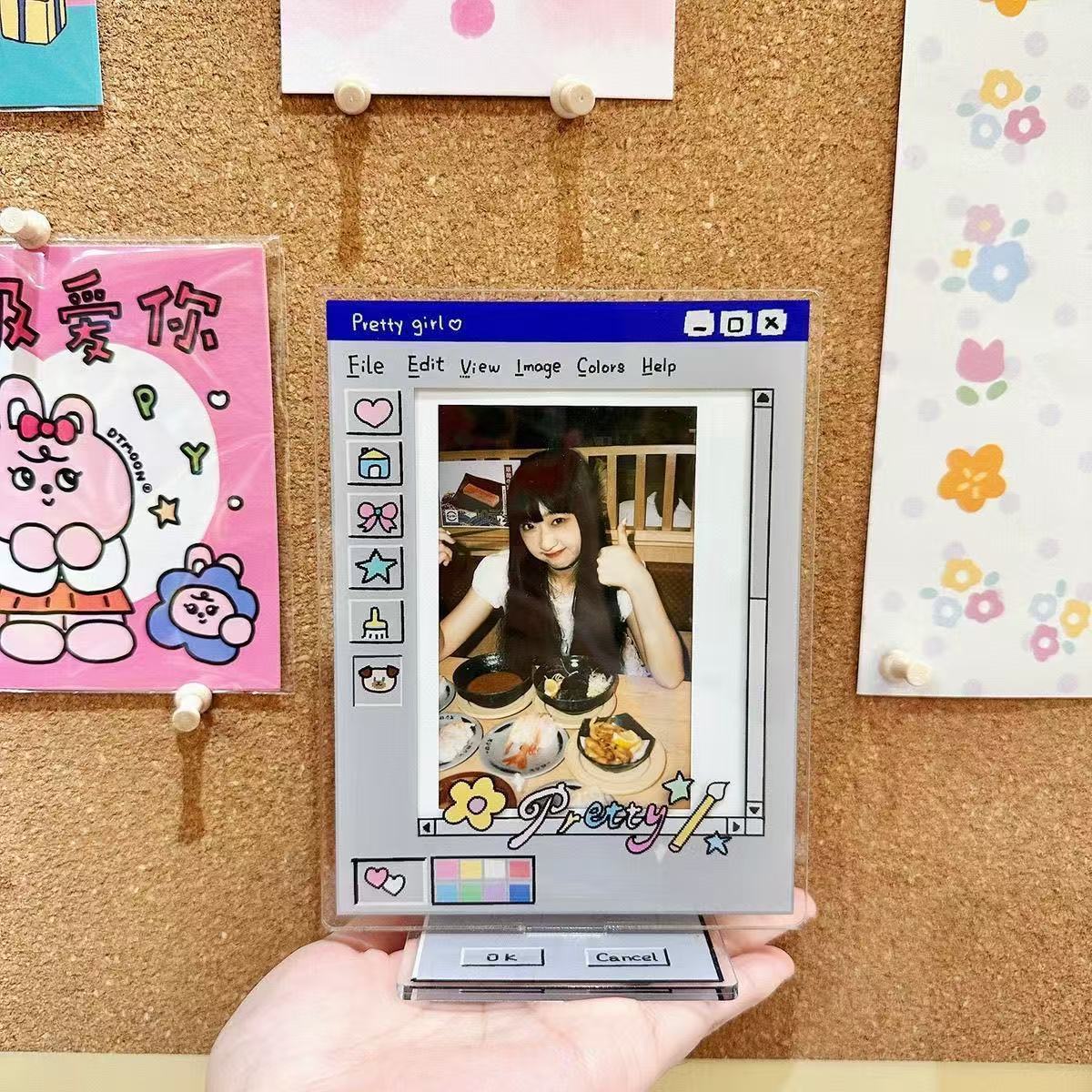 Creative Retro Computer Frame Acrylic Photo Frame Display Stand for 3-inch Instax Photos