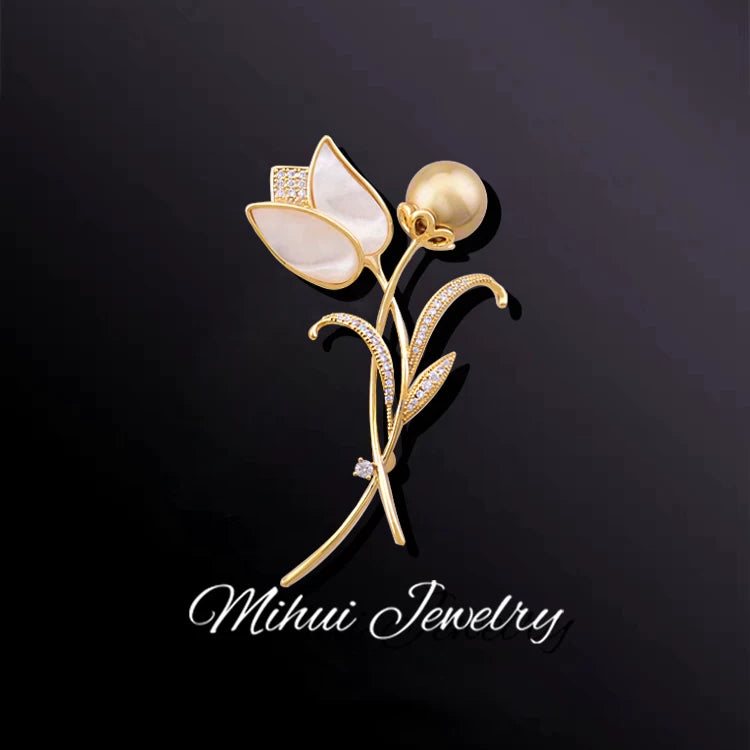 Elegant Tulip Pearl Crystal Brooch for Women, Floral Shawl Pin for Coats and Suits