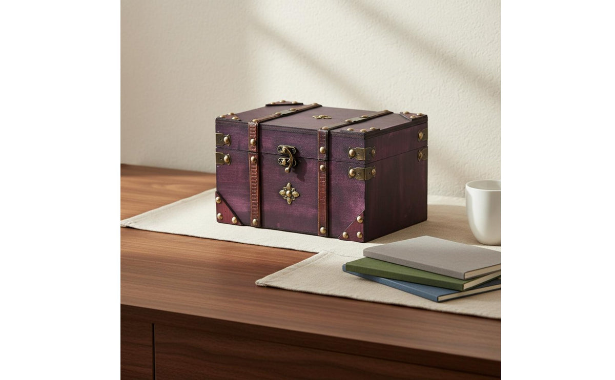 Antique Design Storage Chest Lockable Vintage Wooden Box Antique Design Treasure Chest Hinged Lid Home Decor Faux Leather