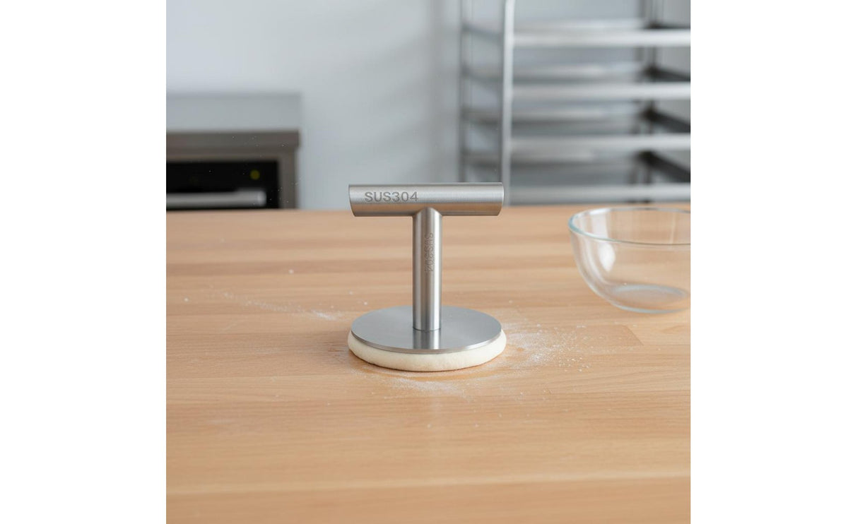 Multipurpose Ejiao Molding Tool Long-Lasting Construction Stainless Steel Food Press Effort-Saving Design Steak Weight Press Non-Stick Surface for Chefs, Bakery