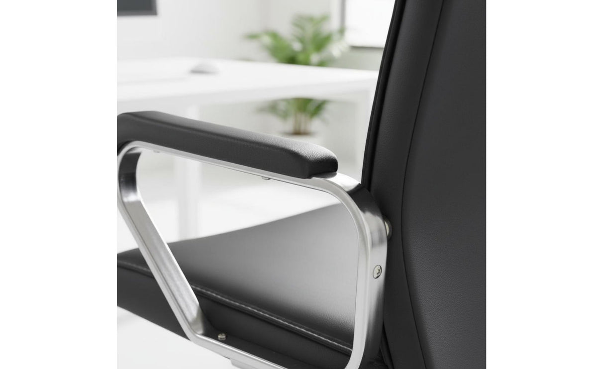 Adjustable Height High Back Executive Chair Thick Padded Cushion Leather Executive Chair Support Scratch-Resistant for Managers