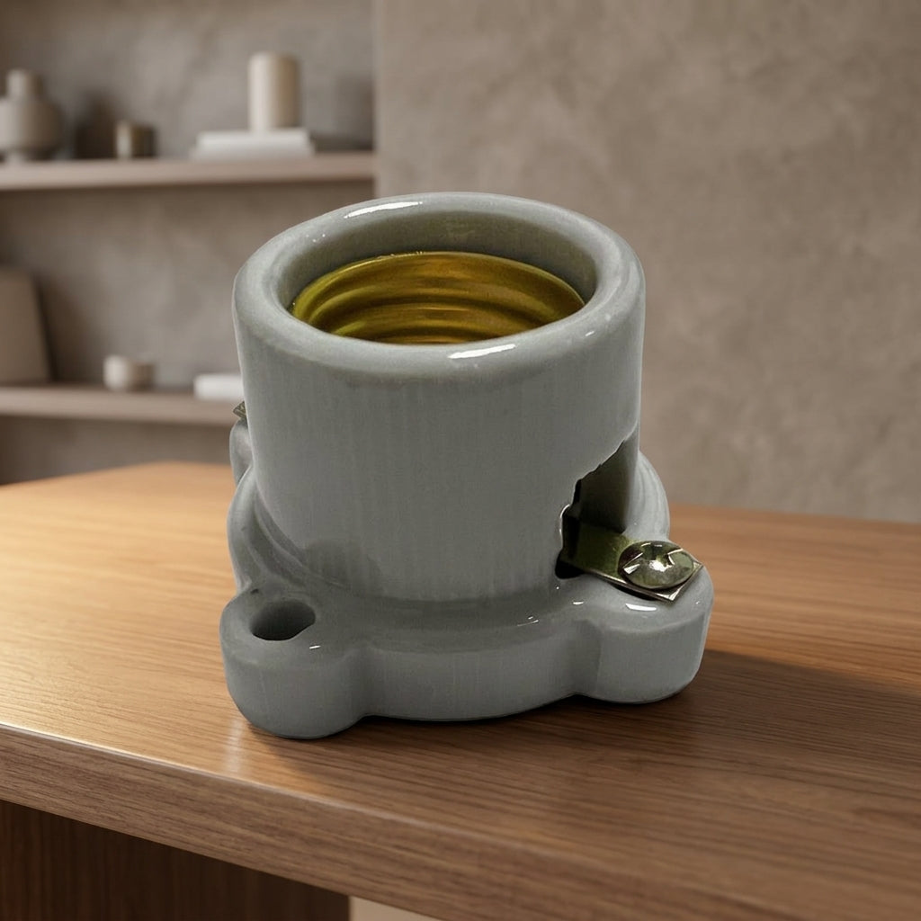 Ceiling Lighting E27 Lamp Holder for Vintage Lamp, Flame Retardant Ceramic Porcelain Bulb Holder, Surface Mount Round Flat Base, 660W 250V Home