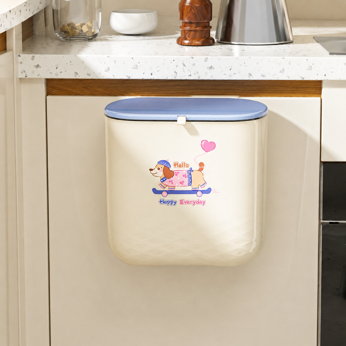 hanging trash can