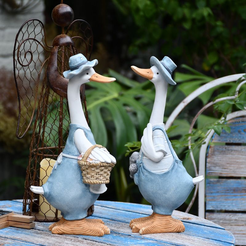 Creative Duck Garden Ornament Resin Animal Sculpture for Outdoor Decor