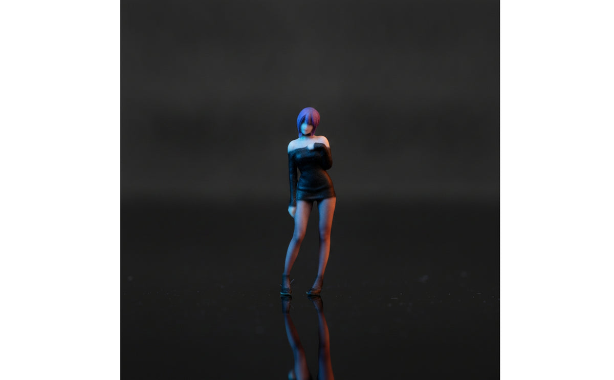 1/64 Scale Female Miniature Figure Detailed Short Haired Lady Figure Lifelike Female Figurine Collectible for Collectors