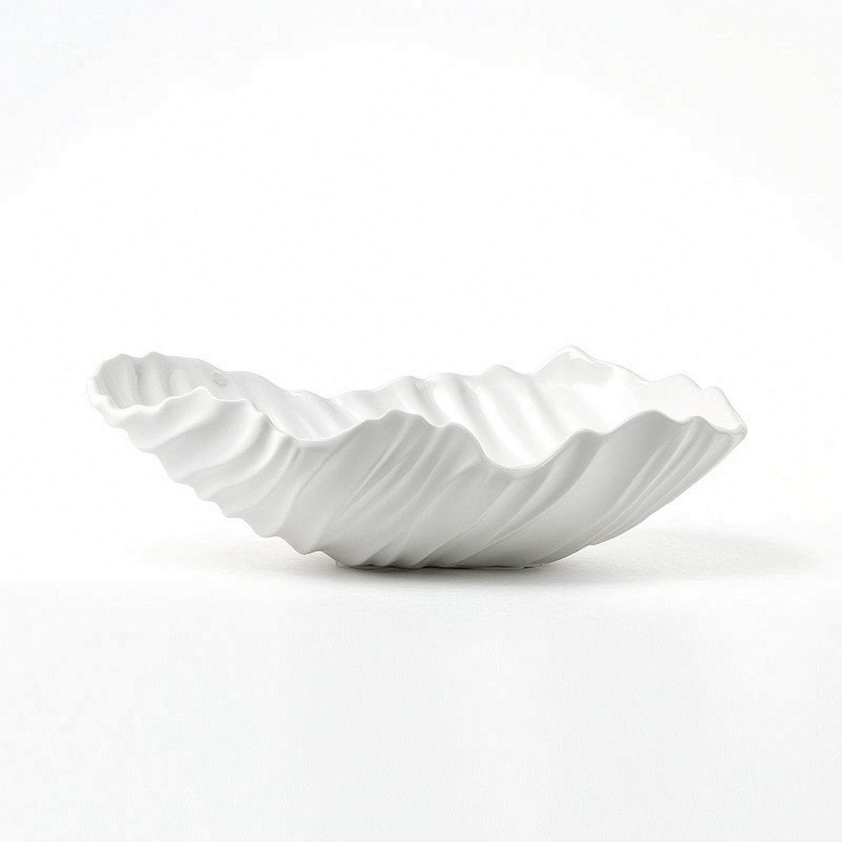 Wavy Fruit Bowl Irregular Carved Decorative Bowl Contemporary Tray for Dining Table