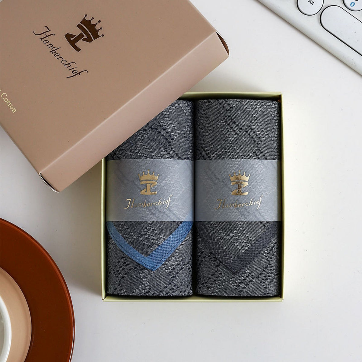 Soft and Comfortable Plaid Gentleman's Handkerchief Vintage Design Men's Cotton Handkerchief Highly Absorbent for Gentlemen