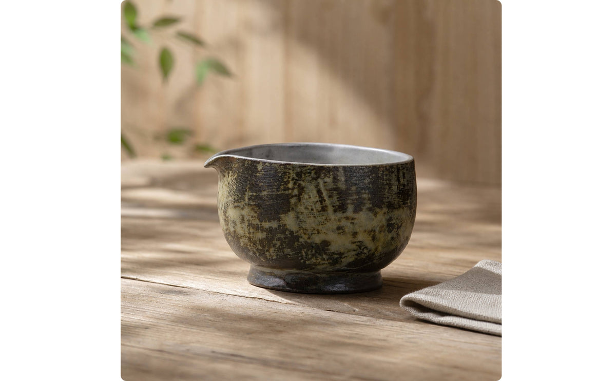 Matcha Bowl with Spout Textured with Spout Vintage Matcha Bowl for Home