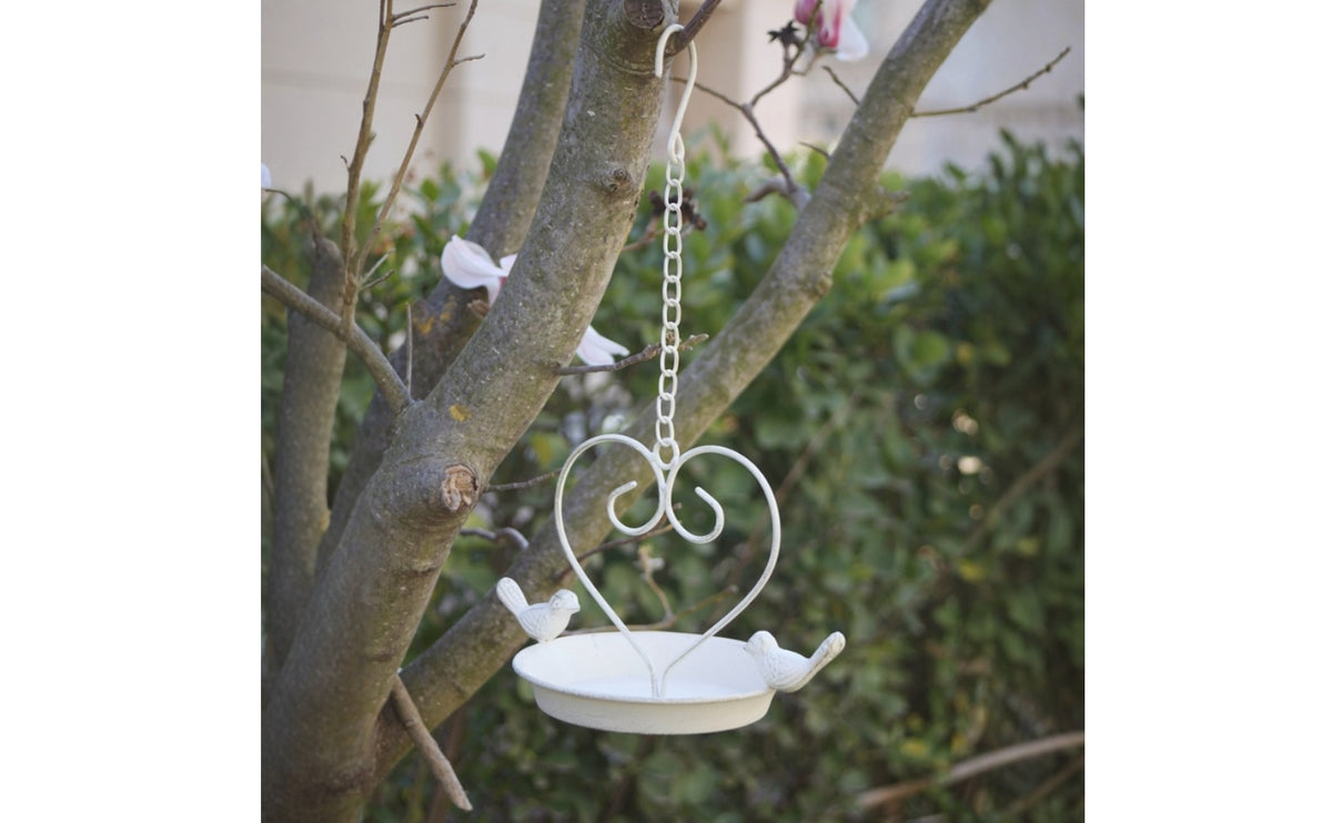 Heart-Shaped Bird Feeder Metal Frame Hanging Bird Feeder Easy to Refill Garden Accessory