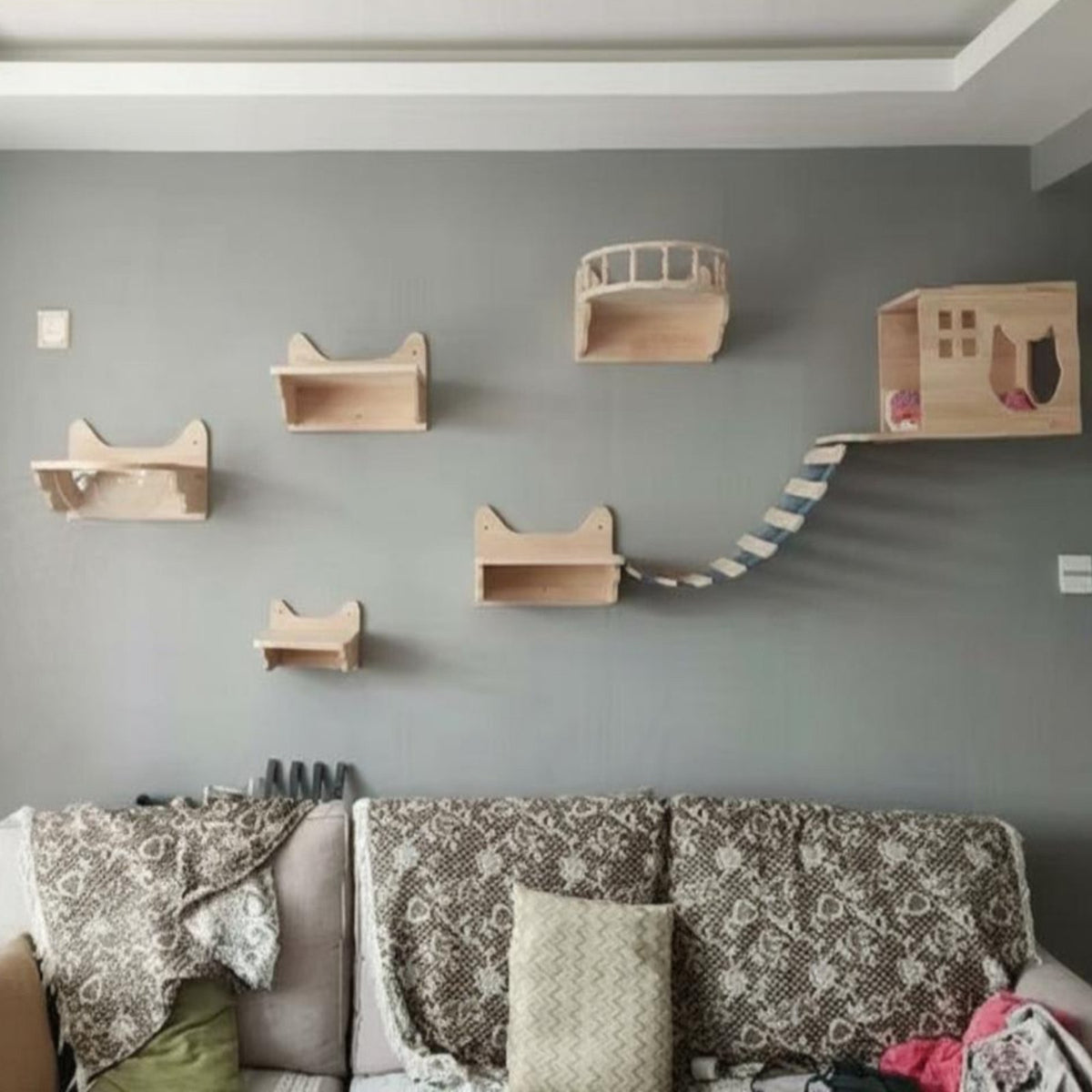 Hardwood Wall-Mounted Cat Climbing Shelf DIY Set