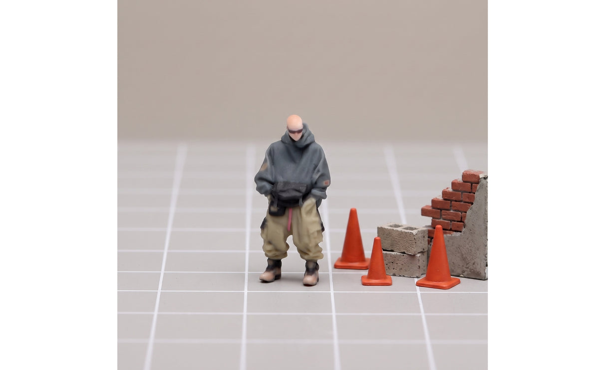 VM 1/64 Industrial Style Couple 3D Printed Resin Figures