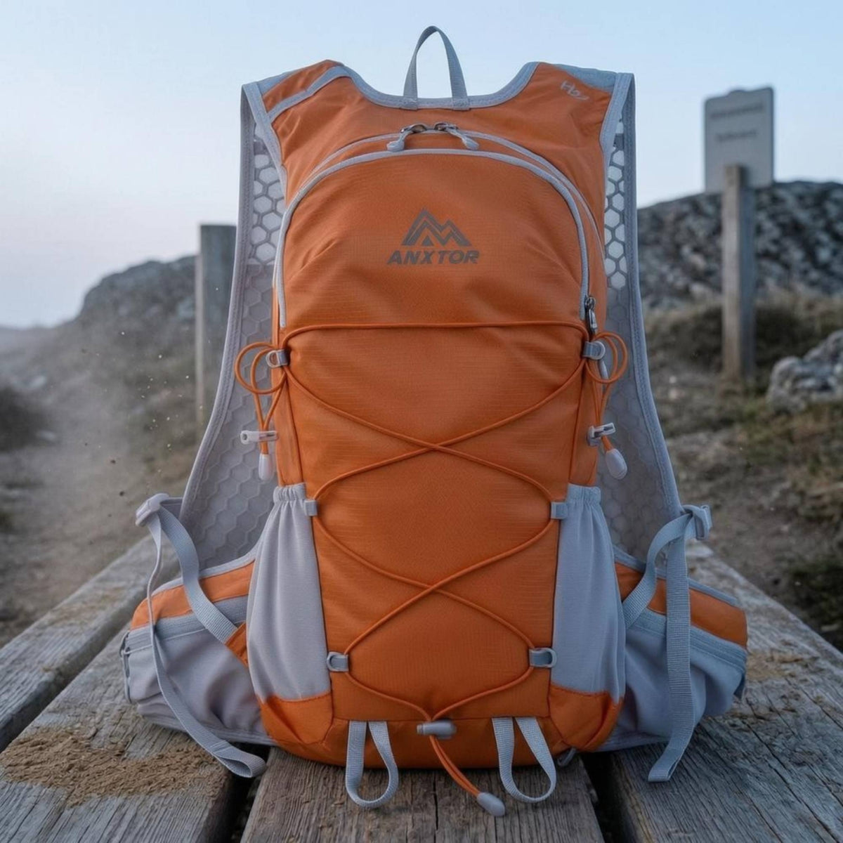 Trail Running Backpack Adjustable Straps Water-Reservoir Backpack Zippered Compartments Outdoor Gear for Hikers, Hiking
