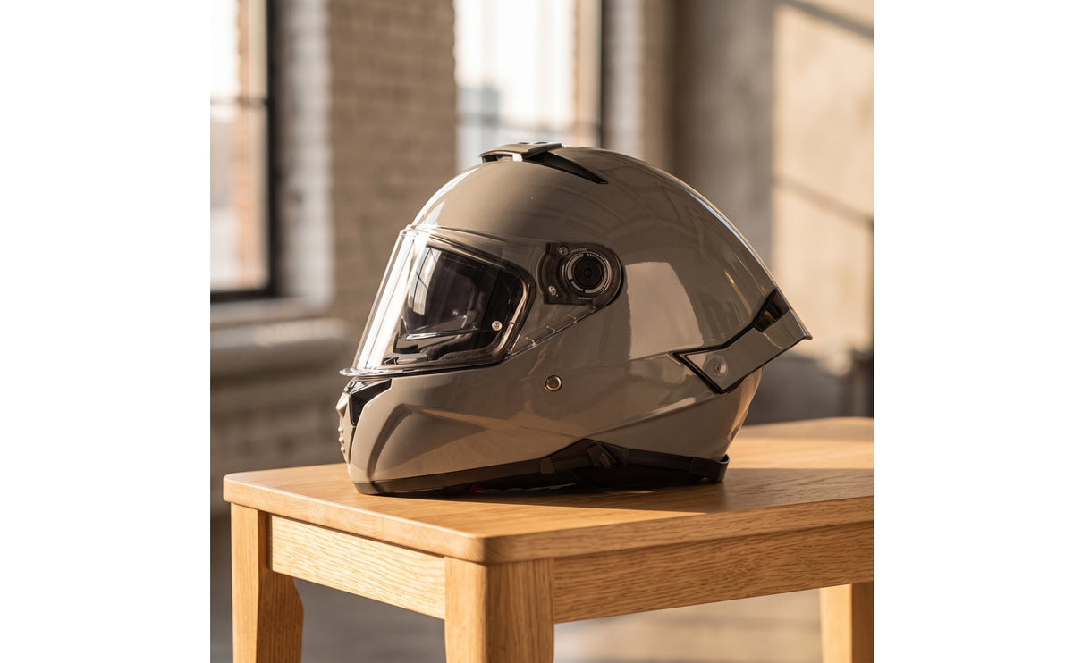 Full-Coverage Headgear Helmet with Sun | DOT Approved, Aerodynamic with Sun Visor, for Highway Riding