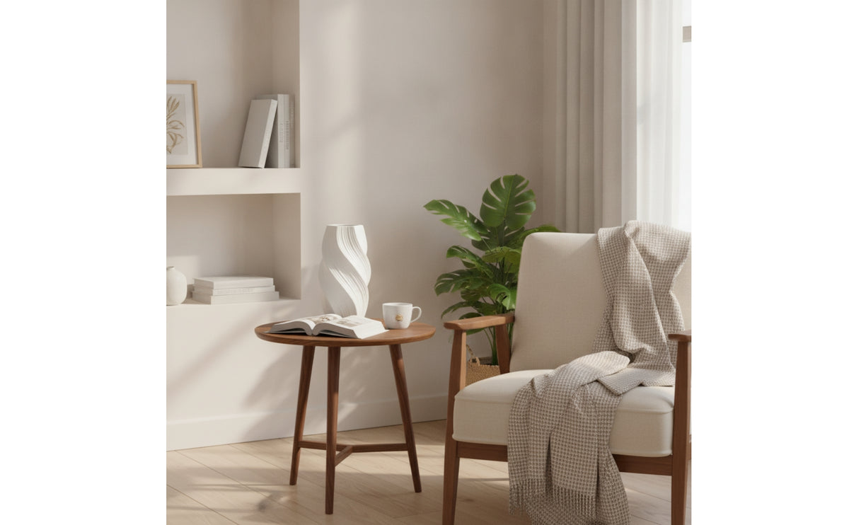 Vase with Twisted Lines White Flower Holder Decorative for Living Room, Office