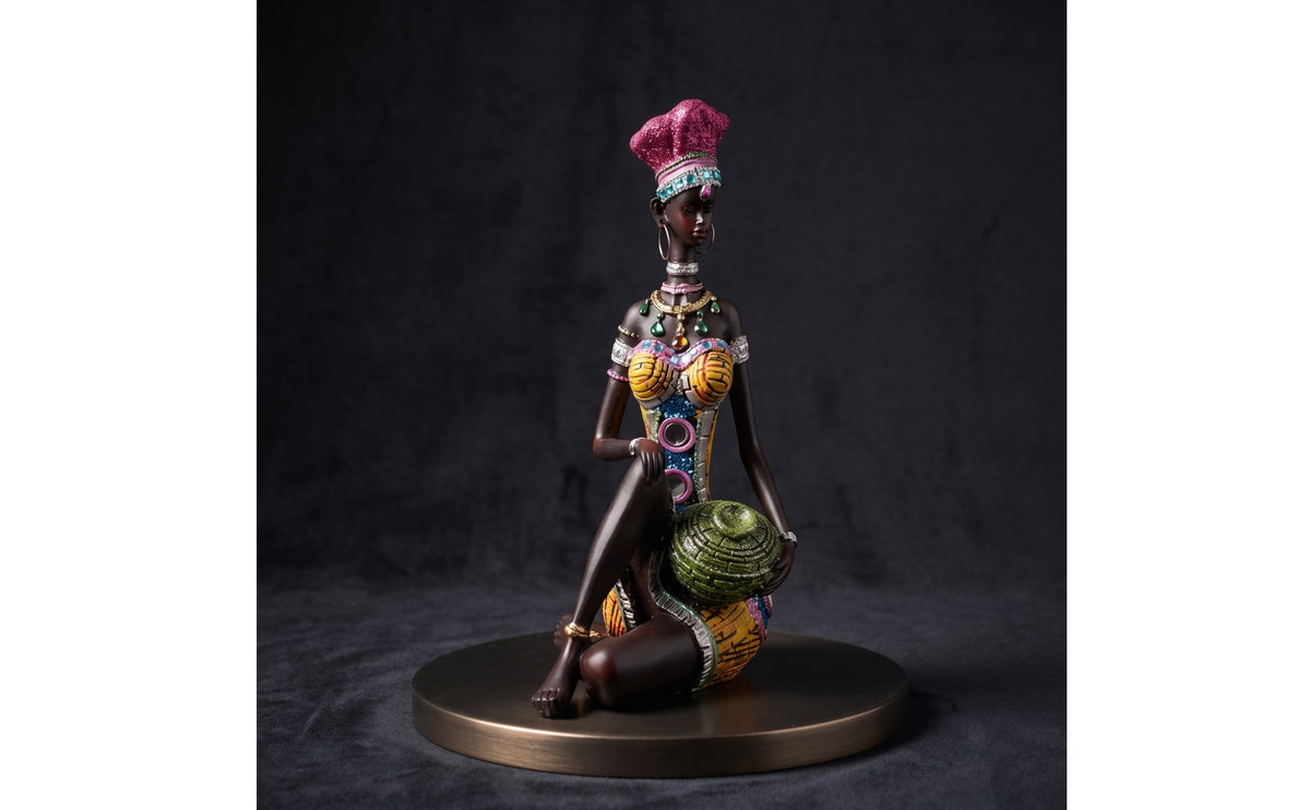 African Woman Figurine Freestanding African Woman Sculpture Cultural Lady Figure for Living Room