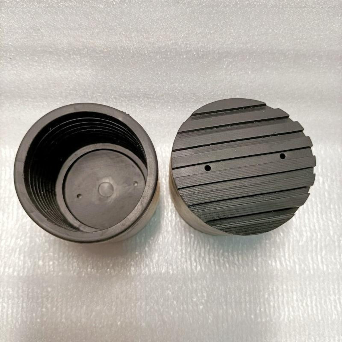 Telescoping Ladder Anti-Slip Plastic Round Foot Guards