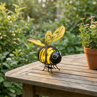 LED Bee Garden Light Outdoor Bee Lamp Glowing Metal for Gardeners, Homeowners, Flower Beds