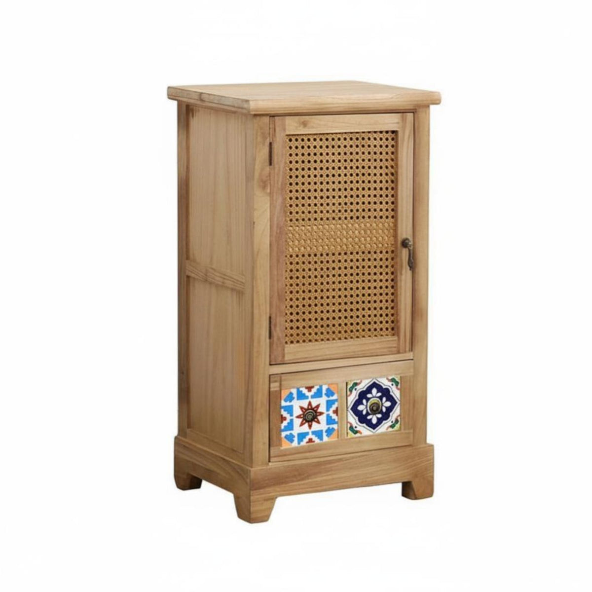 Retro design Rattan Door Cabinet Modern Design 2-Door Rattan Cupboard Multi-Purpose Sideboard Multifunctional for Apartment Dwellers, Homeowners, Families, Living Room, Entryway, Hallway, Bedroom