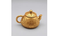 Kettle-Shaped Teapot Ornament Engraved Gold Teapot Ornament Fine Workmanship Home Decor