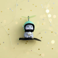 Easy Installation Cat Figure with Propeller Helmet Lightweight Propeller Helmet Cat Ornament Long-Lasting Resin for Electric Scooter