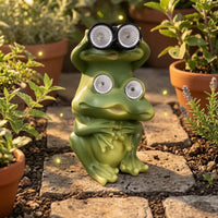 Yellow-Green Accents Solar Frog Statue Sturdy Resin Solar Frog Ornament No Wiring Outdoor Decor Energy Efficient for Courtyard