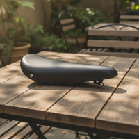 Padded Bike Saddle with Metal Bracket Long Banana Saddle Wide Banana Seat Long-Lasting for Adults