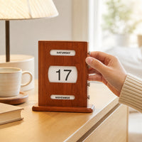 Vintage-Style Perpetual Calendar with Knobs Self-Standing Wooden Perpetual Calendar Decorative Reusable for Professionals, Students, Home Office, Study