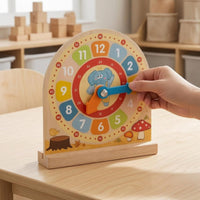 Multifunctional Wooden Clock Calendar Toy Analog Hands-on Learning Calendar Board Movable Hands Children's Clock Board Freestanding for Preschoolers