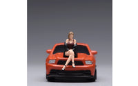 Cross-Legged Woman Figurine 1/64 Scale Seated Woman Figurine Refined Facial Details Female Resin Sculpture