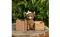 Scottish Cattle Planter Farmhouse-Style Cow Planter with Two Baskets Rustic Patio Statue for Balcony