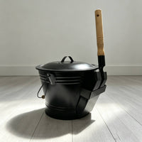 Ash Bucket with Lid and Wooden Grip Fireplace Bucket with Lid Covered for Homeowners