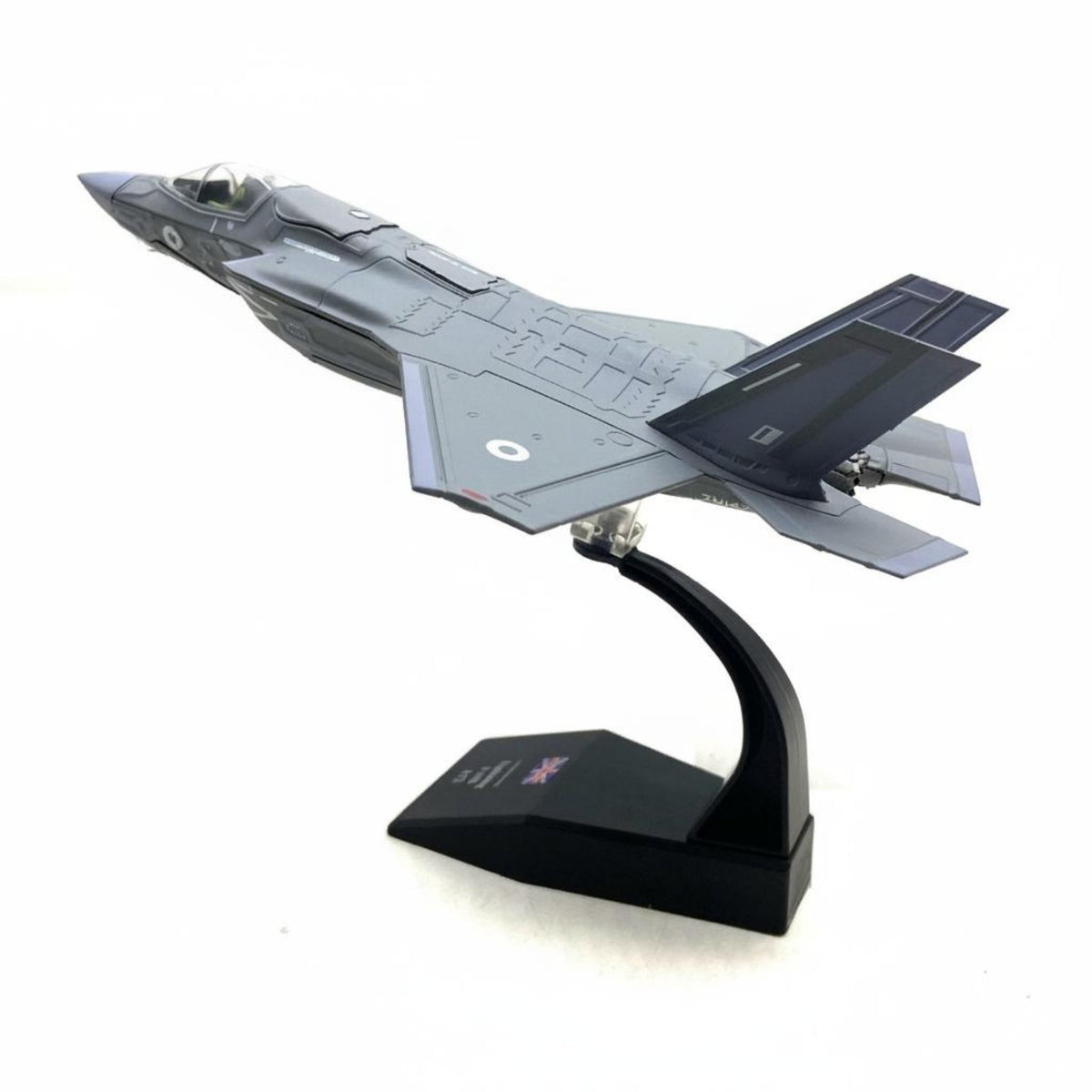 F-35B Fighter Jet Model Detailed Finish Low-Observable Fighter Model Display Stand Toy Vehicle for Collectors, Shelf