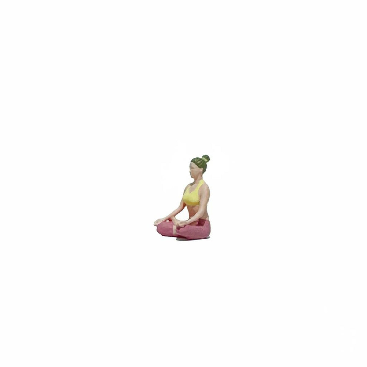 1:64 Scale Stretching Model Vivid Poses 1:64 Scale Stretching Figure Resin Miniature Scene Figurine Collectible Photography