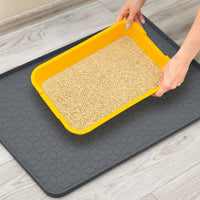Silicone Pet Mat with Honeycomb Texture, Non Slip Dog Mat and Cat Mat for Food Water, Raised Edge Pet Feeding Mat to Keep Floors Clean and Tidy