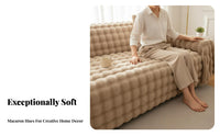 Scratch Resistant Wavy Velvety Fabric Sofa Cover Thickened Pet-Friendly Couch Blanket Winter Warm Home Nishing Soft and Comfortable for Dog Owners, Families, Homeowners, Living Room, Bedroom, on the Floor