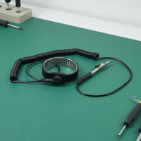 Adjustable Fit ESD Wrist Strap Long-Lasting Anti-Static Wrist Strap Coiled Cord Wired Anti-Static Bracelet for Technicians