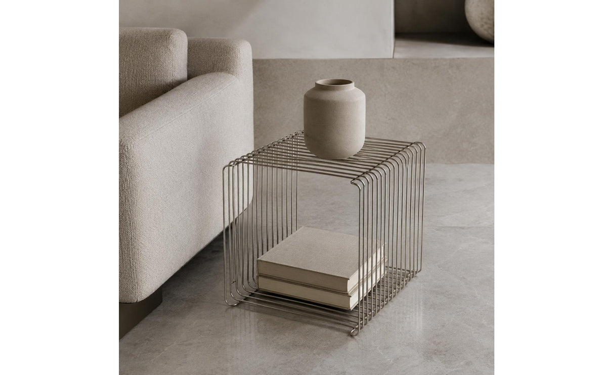 Stainless Steel Wire Table Modern Style Metal Cube Storage Rack Resistant Home Furniture for Living Room