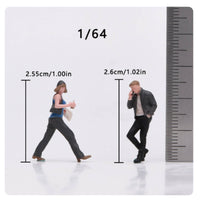 2 Pieces Pedestrian Figures Realistic 1:64 Scale Figures Tiny Miniature Figure for Collectors