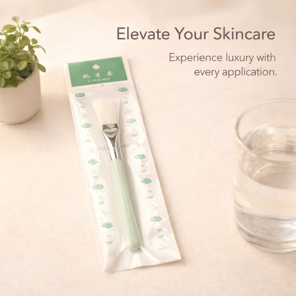 Soft Synthetic Fiber Skincare Brush with Long Handle for Clay Mud Application, Flat Makeup for Treatment Routine and Cosmetic Masks