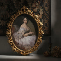 Oval Picture Frame Gold-Finish Oval Frame with Scroll Relief Vintage-Style for Decorators, Living Room